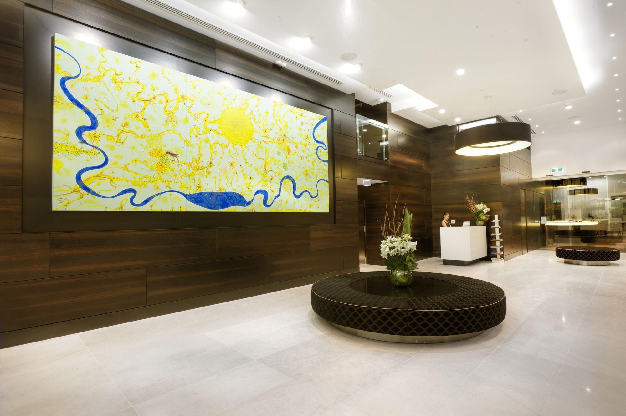 The Olsen Melbourne Art Series Interior foto The lobby of the hotel