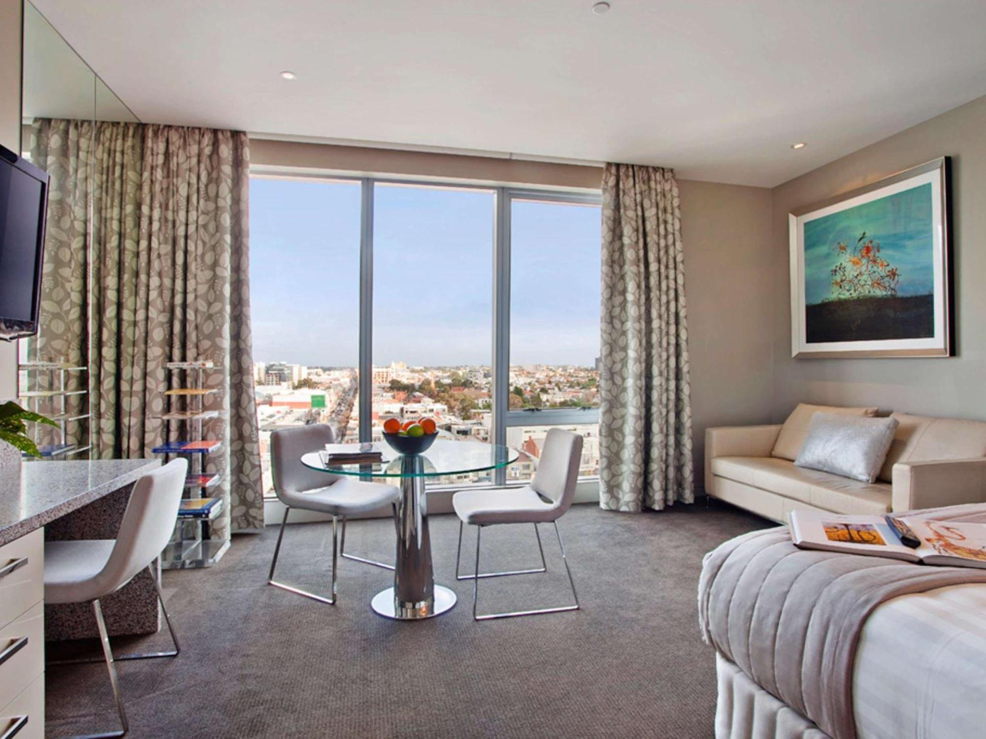 The Olsen Melbourne Art Series Exterior foto A room at the Westin Palace, Tel Aviv