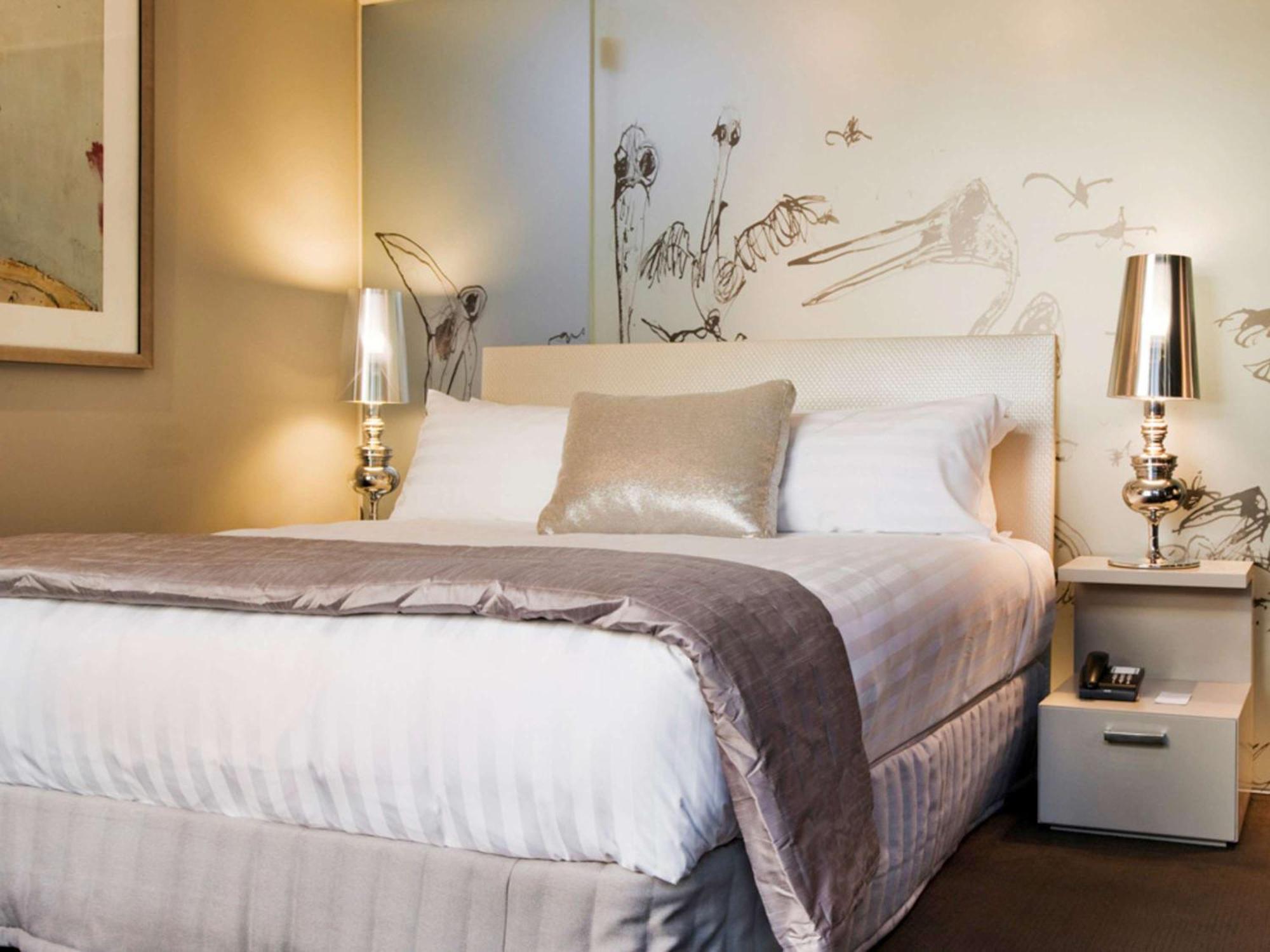 The Olsen Melbourne Art Series Exterior foto A bedroom at the hotel